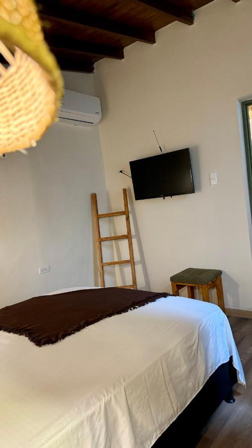 Luum Casa Hotel Manila Medellin Luaran gambar